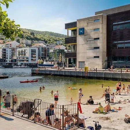 Lejlighed Centrally Located - Beautiful & Bright *